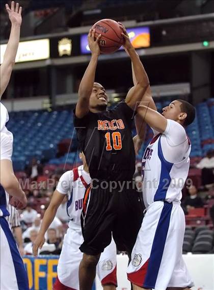 Thumbnail 2 in Merced vs. Folsom (CIF SJS D1 Playoffs) photogallery.