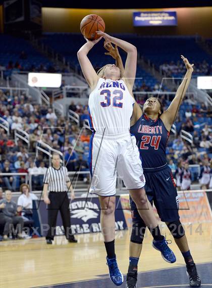 Thumbnail 2 in Reno vs Liberty (NIAA State Final) photogallery.