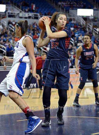 Thumbnail 3 in Reno vs Liberty (NIAA State Final) photogallery.