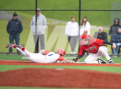 Thumbnail 3 in Fairport @ Hilton photogallery.