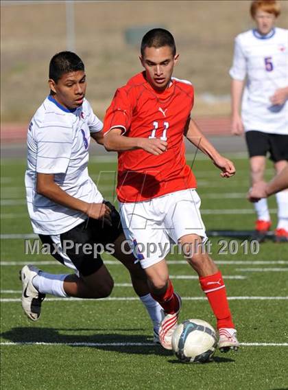 Thumbnail 2 in Pearce vs Cooper (Little Elm Invitational) photogallery.