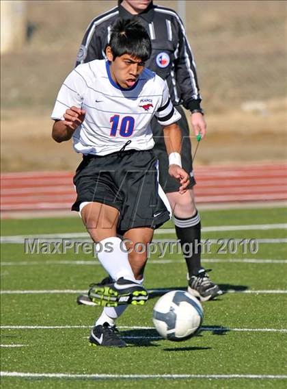 Thumbnail 2 in Pearce vs Cooper (Little Elm Invitational) photogallery.