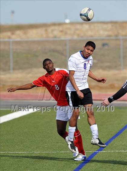 Thumbnail 2 in Pearce vs Cooper (Little Elm Invitational) photogallery.