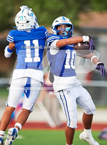 Thumbnail 2 in Skidmore-Tynan @ Natalia photogallery.