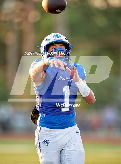 Thumbnail 2 in Skidmore-Tynan @ Natalia photogallery.