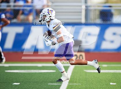 Thumbnail 2 in Skidmore-Tynan @ Natalia photogallery.