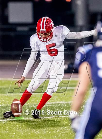 Thumbnail 2 in San Benito vs Bellarmine College Prep (CCS D1 Semifinal) photogallery.