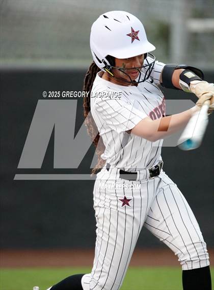 Thumbnail 2 in Guyer vs Coppell photogallery.