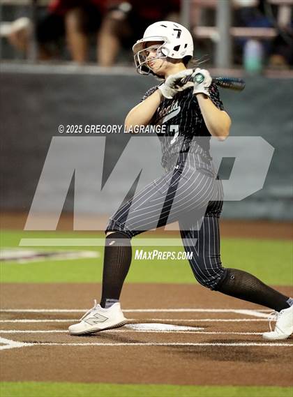 Thumbnail 2 in Guyer vs Coppell photogallery.