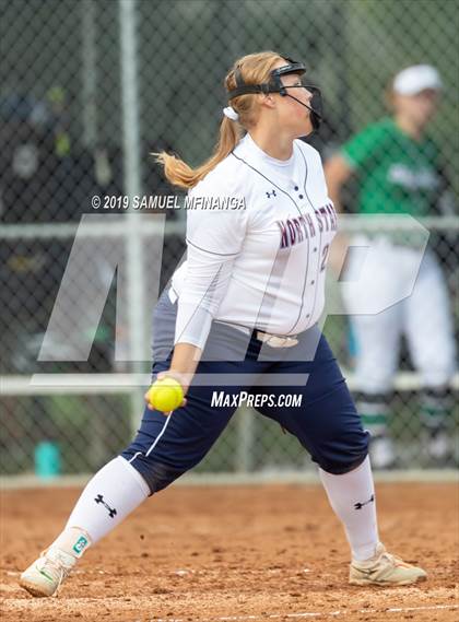 Thumbnail 1 in Skutt Catholic vs. North Star photogallery.