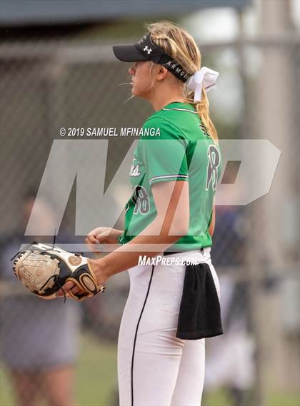 Thumbnail 1 in Skutt Catholic vs. North Star photogallery.
