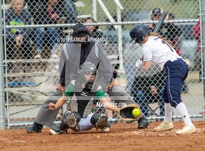 Thumbnail 3 in Skutt Catholic vs. North Star photogallery.