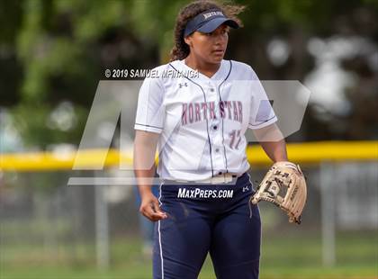 Thumbnail 2 in Skutt Catholic vs. North Star photogallery.