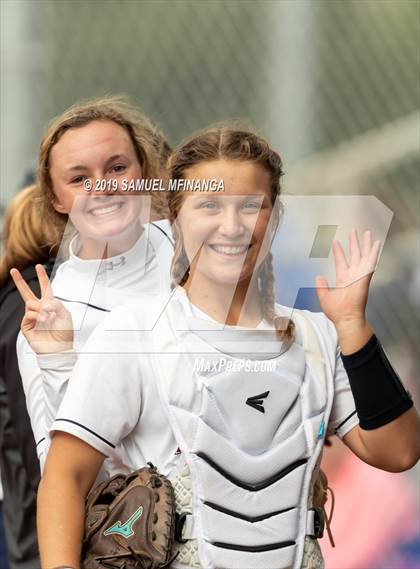 Thumbnail 3 in Skutt Catholic vs. North Star photogallery.