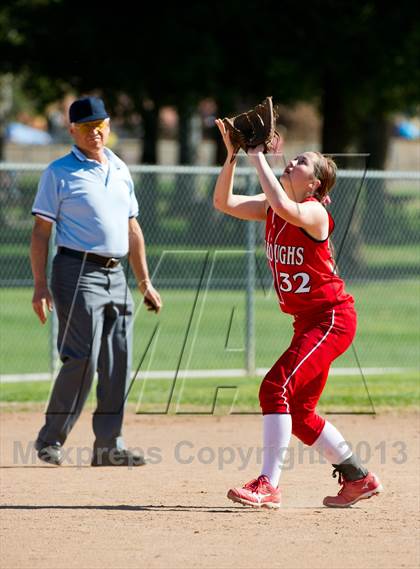 Thumbnail 3 in Burroughs [John] vs Westlake (Simi Valley Tournament) photogallery.