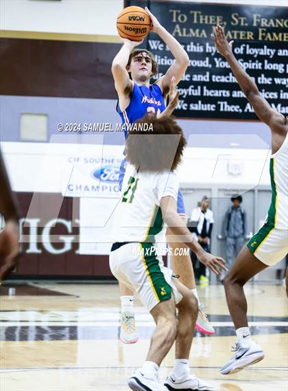 Thumbnail 1 in Westlake vs Long Beach Poly (St. Francis Holiday Hoopfest Tournament Final) photogallery.