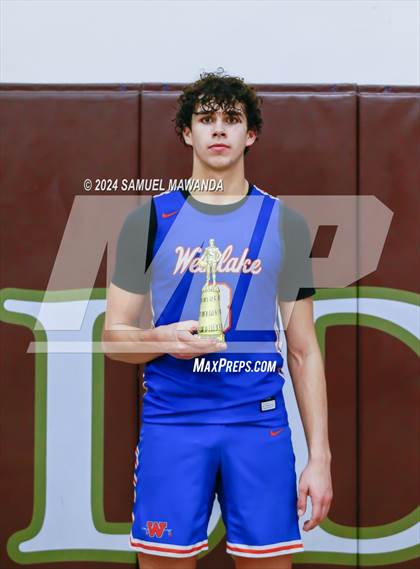 Thumbnail 1 in Westlake vs Long Beach Poly (St. Francis Holiday Hoopfest Tournament Final) photogallery.