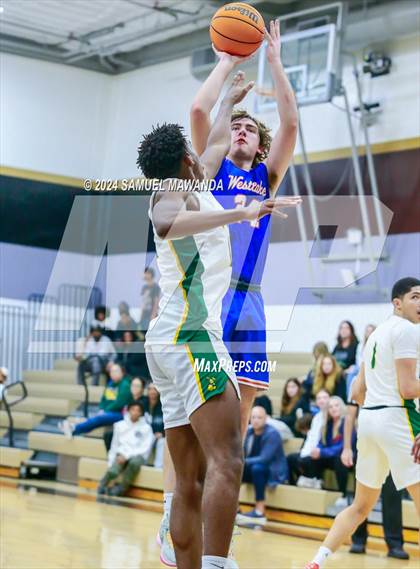 Thumbnail 1 in Westlake vs Long Beach Poly (St. Francis Holiday Hoopfest Tournament Final) photogallery.