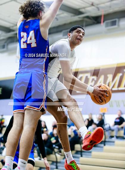 Thumbnail 3 in Westlake vs Long Beach Poly (St. Francis Holiday Hoopfest Tournament Final) photogallery.