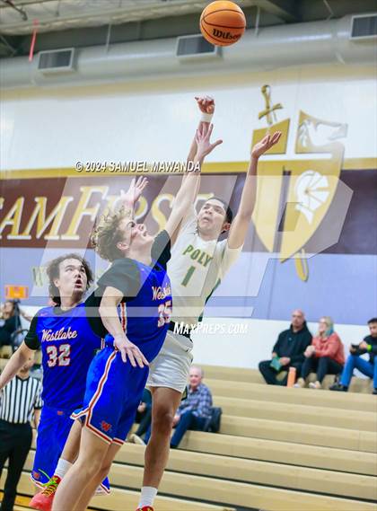 Thumbnail 2 in Westlake vs Long Beach Poly (St. Francis Holiday Hoopfest Tournament Final) photogallery.