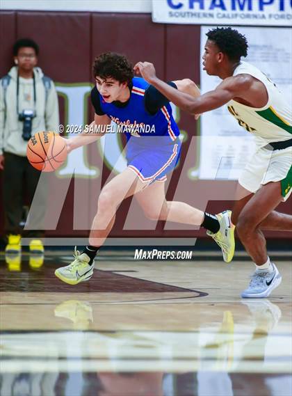 Thumbnail 1 in Westlake vs Long Beach Poly (St. Francis Holiday Hoopfest Tournament Final) photogallery.