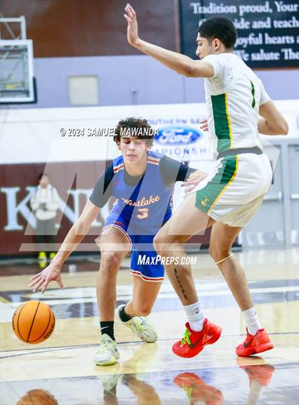 Thumbnail 3 in Westlake vs Long Beach Poly (St. Francis Holiday Hoopfest Tournament Final) photogallery.