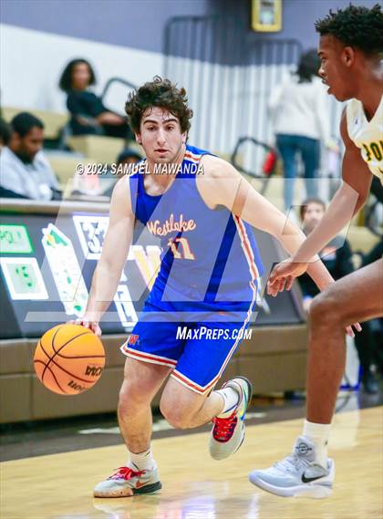 Thumbnail 2 in Westlake vs Long Beach Poly (St. Francis Holiday Hoopfest Tournament Final) photogallery.