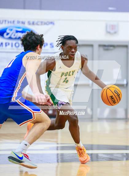 Thumbnail 1 in Westlake vs Long Beach Poly (St. Francis Holiday Hoopfest Tournament Final) photogallery.