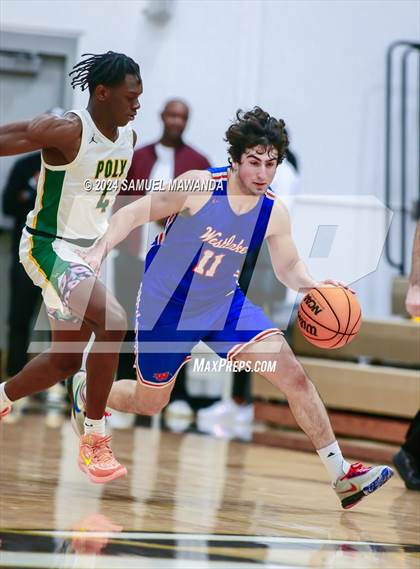 Thumbnail 1 in Westlake vs Long Beach Poly (St. Francis Holiday Hoopfest Tournament Final) photogallery.