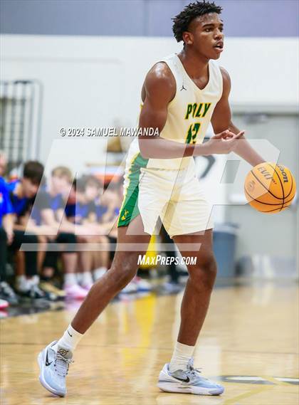 Thumbnail 2 in Westlake vs Long Beach Poly (St. Francis Holiday Hoopfest Tournament Final) photogallery.
