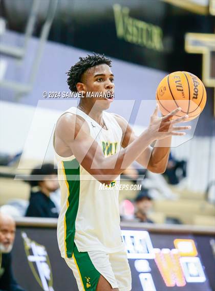 Thumbnail 3 in Westlake vs Long Beach Poly (St. Francis Holiday Hoopfest Tournament Final) photogallery.