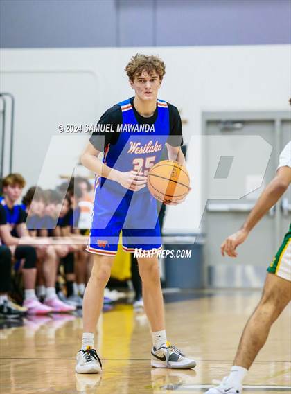 Thumbnail 3 in Westlake vs Long Beach Poly (St. Francis Holiday Hoopfest Tournament Final) photogallery.