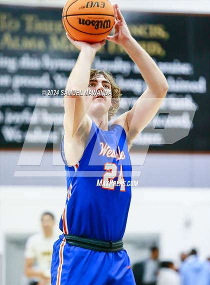 Thumbnail 3 in Westlake vs Long Beach Poly (St. Francis Holiday Hoopfest Tournament Final) photogallery.