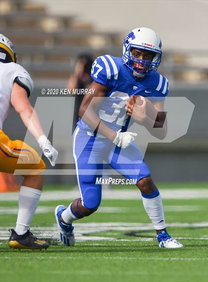 Thumbnail 2 in Jersey Village vs Cypress Creek photogallery.