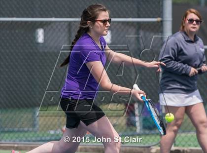 Thumbnail 3 in TSSAA District 8 Championship (Day 1) photogallery.