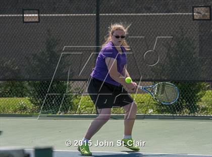 Thumbnail 2 in TSSAA District 8 Championship (Day 1) photogallery.