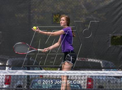 Thumbnail 2 in TSSAA District 8 Championship (Day 1) photogallery.