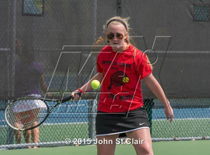 Thumbnail 1 in TSSAA District 8 Championship (Day 1) photogallery.
