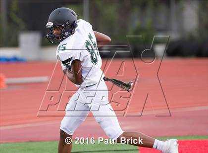 Thumbnail 2 in Westlake vs. Cedar Park (Scrimmage) photogallery.