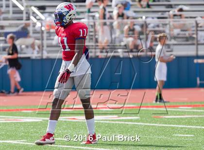 Thumbnail 3 in Westlake vs. Cedar Park (Scrimmage) photogallery.