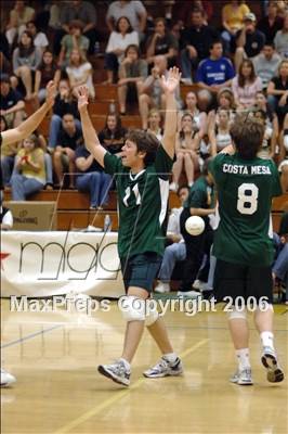 Thumbnail 3 in Costa Mesa vs Santa Monica (D3 Section Final) photogallery.