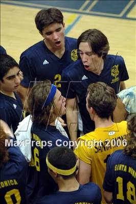 Thumbnail 1 in Costa Mesa vs Santa Monica (D3 Section Final) photogallery.