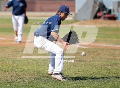 Thumbnail 1 in Kennedy @ Pacifica photogallery.