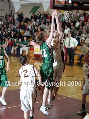 Thumbnail 3 in Eureka @ Las Lomas (Section Playoffs) photogallery.