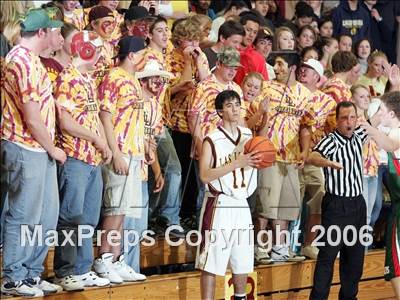 Thumbnail 2 in Eureka @ Las Lomas (Section Playoffs) photogallery.