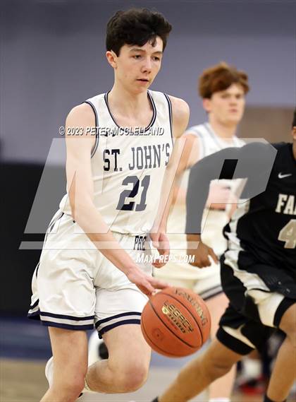 Thumbnail 2 in Cambridge Rindge & Latin vs St. John's Prep (MIAA Division 1 Preliminary Round) photogallery.