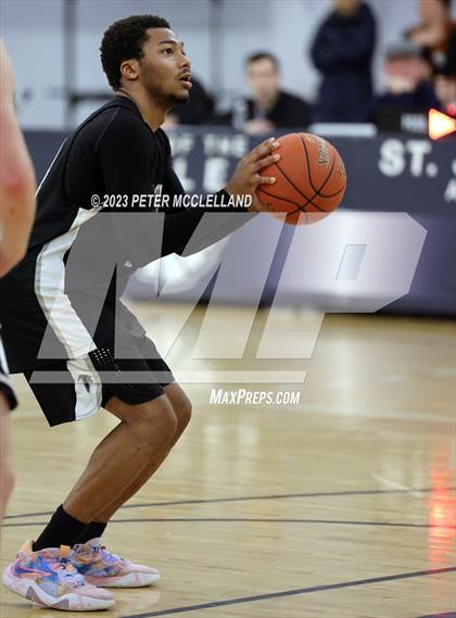 Thumbnail 2 in Cambridge Rindge & Latin vs St. John's Prep (MIAA Division 1 Preliminary Round) photogallery.