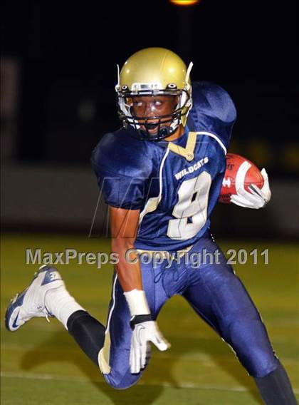 Thumbnail 1 in Nordhoff @ West Ranch photogallery.