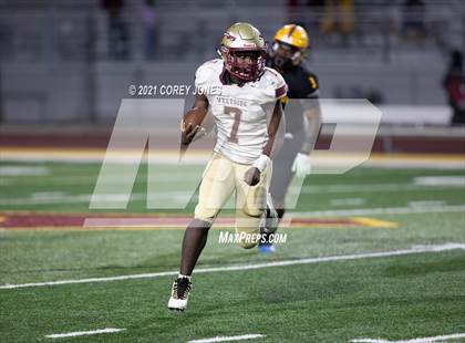 Thumbnail 1 in Westside vs Perry photogallery.