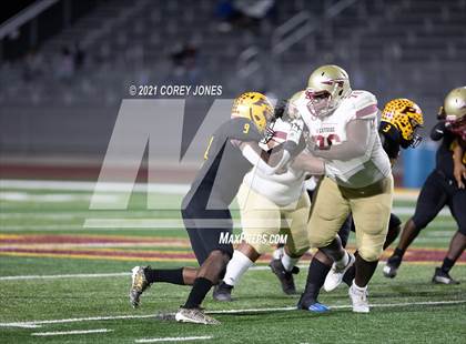 Thumbnail 3 in Westside vs Perry photogallery.